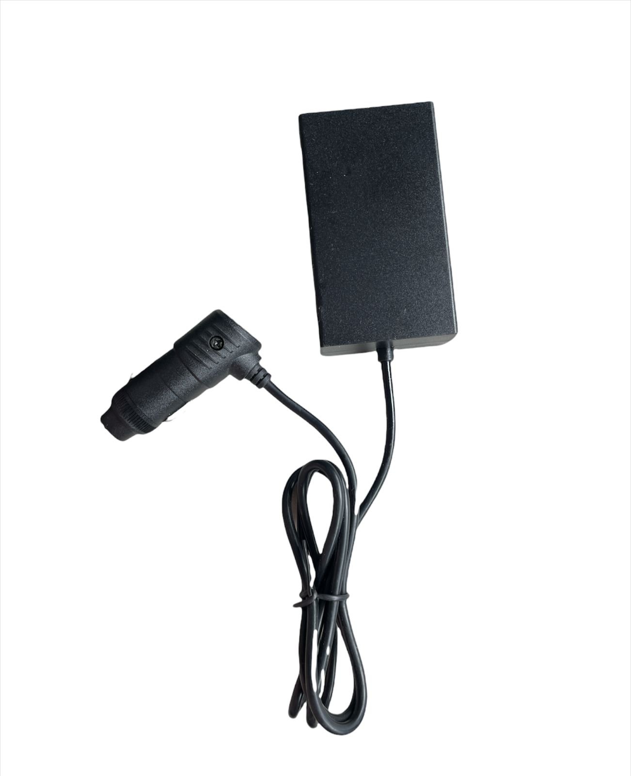 Cargador Autodrive de 12 V con 3 puertos USB KD10U16 - Negro_1