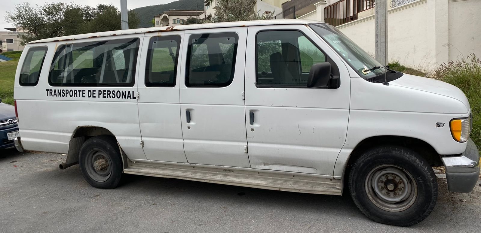 Van Club Wagon Ford  1997 Automatica 8 Cilindros Mexicana_0 6666179